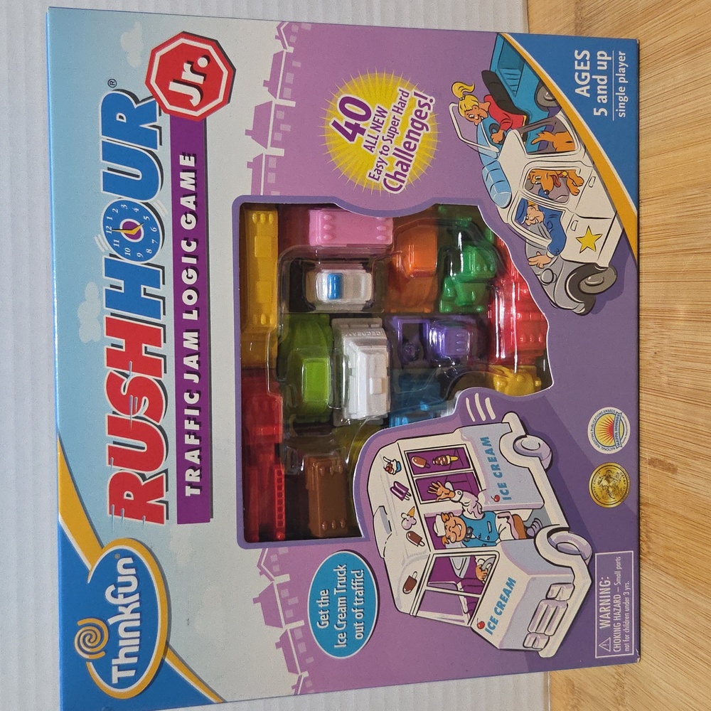 Rush Hour Jr. Traffic Jam Logic Game - Brand New Sealed